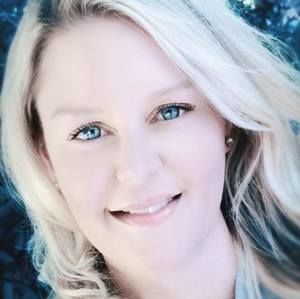 Meet your Posher, Kerri